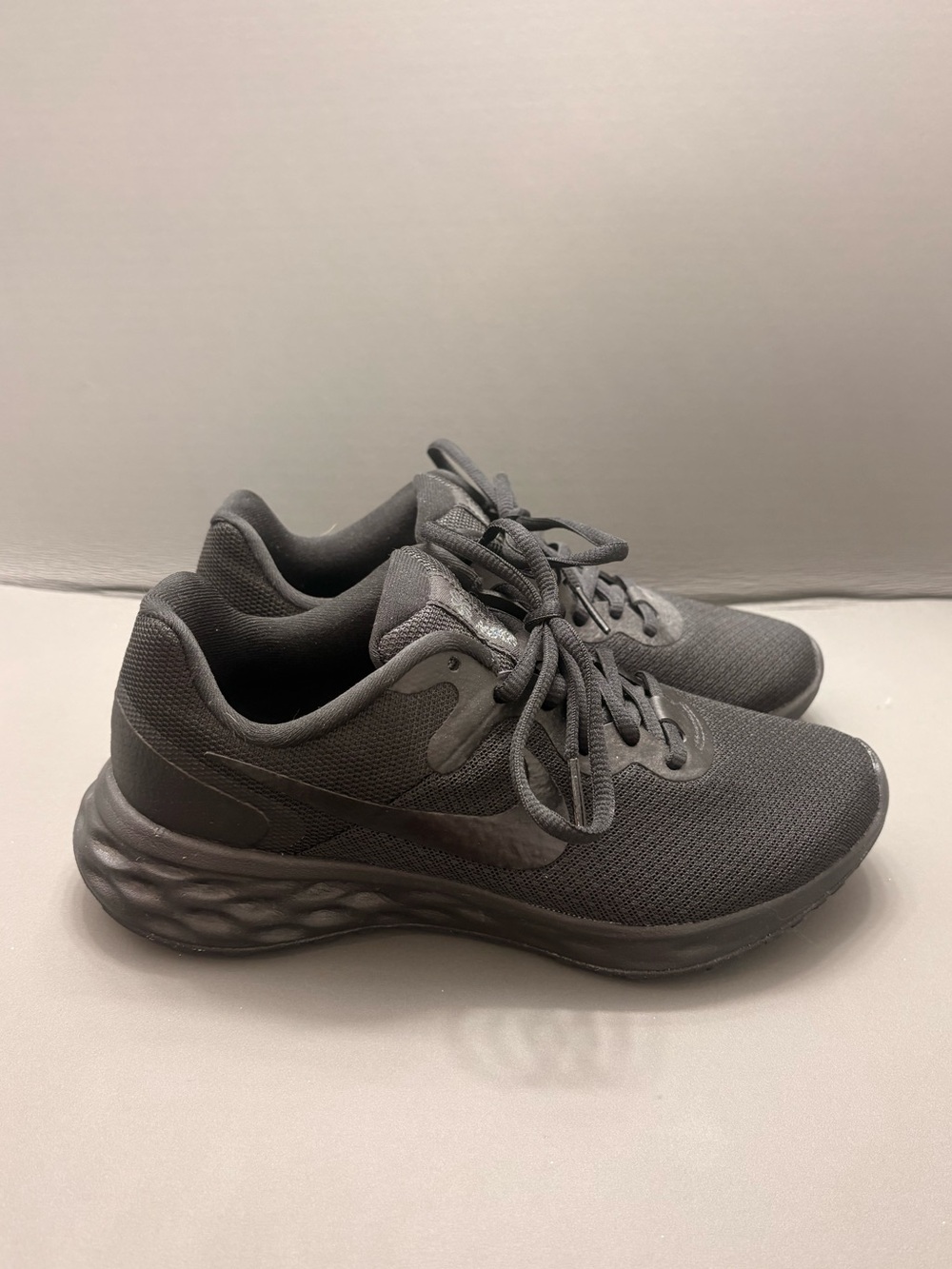 Nike Black Athletic Shoe